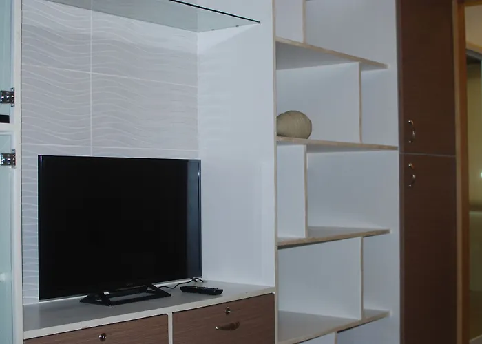 Premiere Haven 349B At Shell Residences Apartment Manila