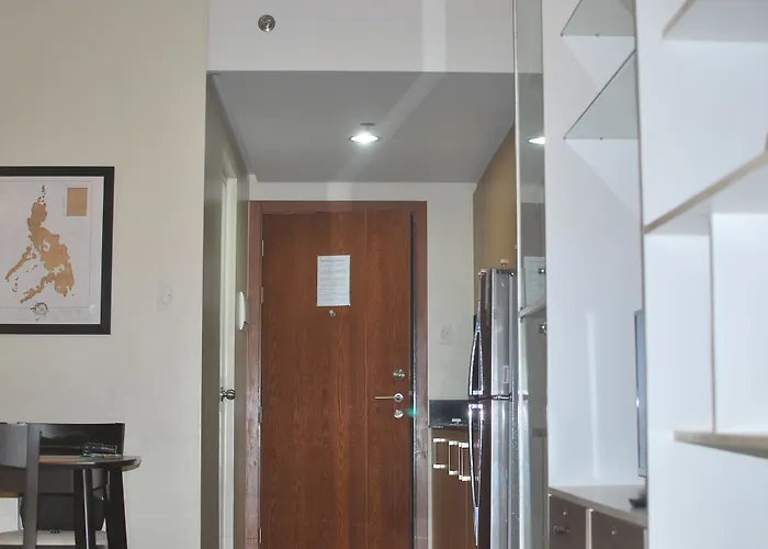 Apartment Premiere Haven 349B At Shell Residences Manila