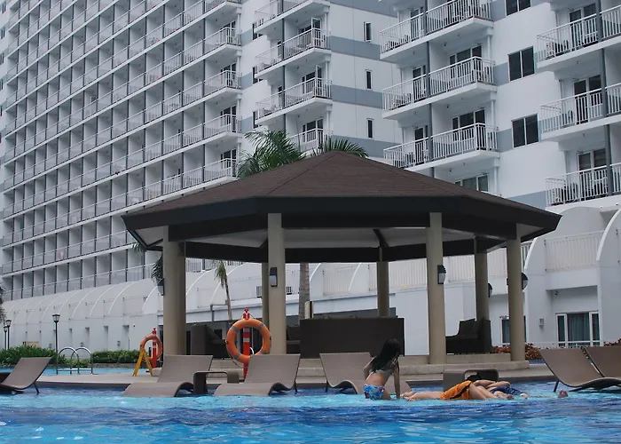 Premiere Haven 349B At Shell Residences Apartment *