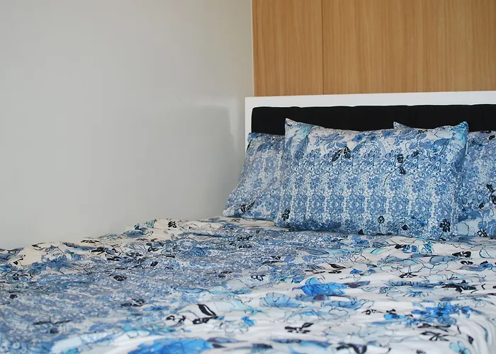 Premiere Haven 349B At Shell Residences Apartment
