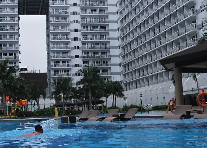 Premiere Haven 349B At Shell Residences Manila